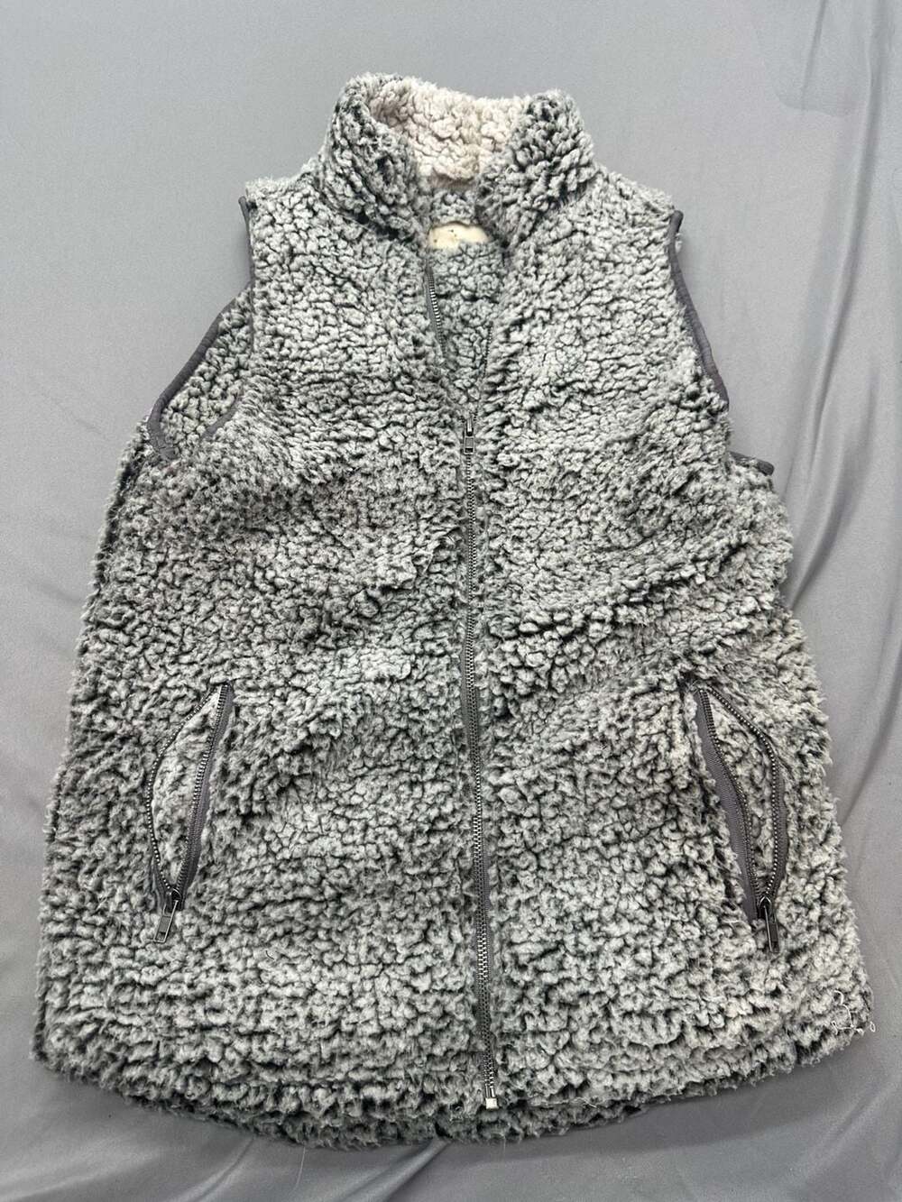 Thread & Supply Gray Sherpa Fleece Full-Zip Mock Neck Pocket Vest Size Small